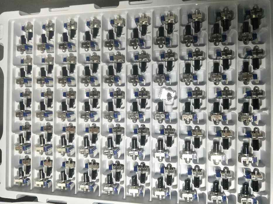 ALPS 绝缘轴电位器RK09/RK12